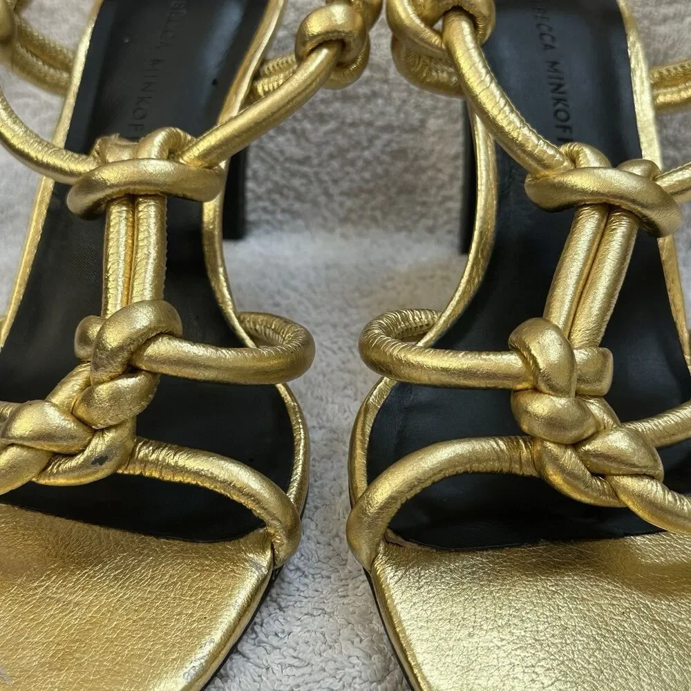 Rebecca Minkoff step into